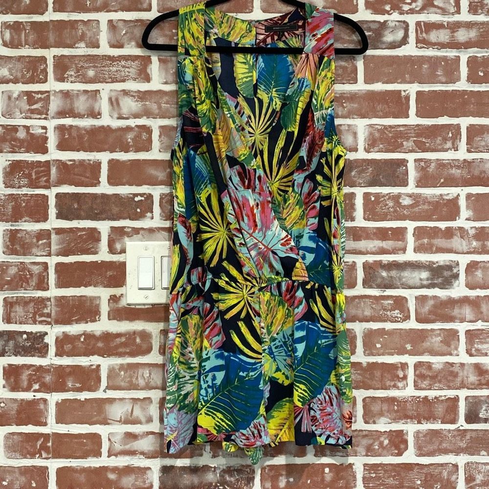 BCBGMaxAzria Tropical Leaf Abstract Print Casual Summer Sleeveless Romper L